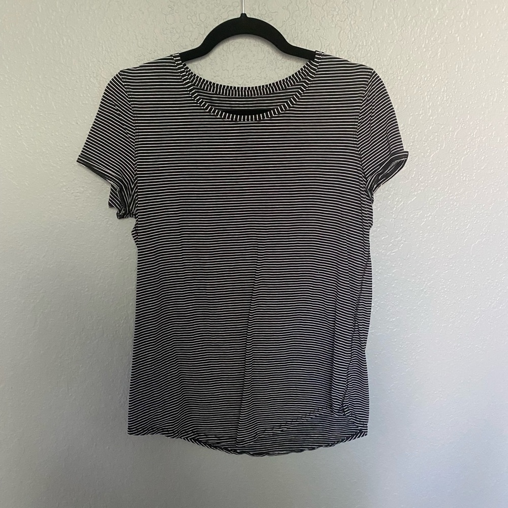 Lululemon crew t shirt